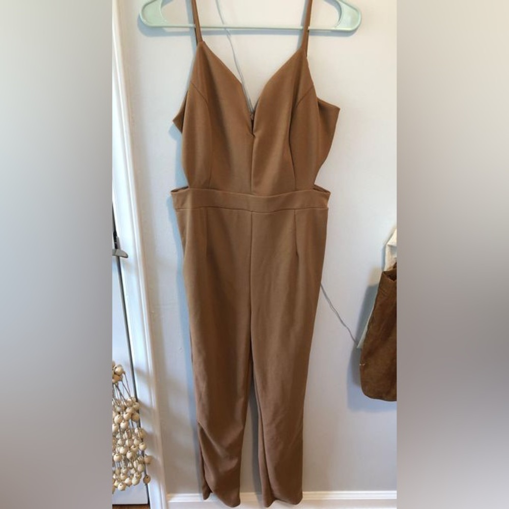 Blāshe jumpsuit, tan\brown